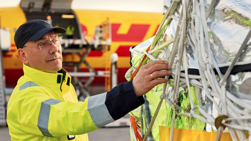 Kurýrní zajištění palety DHL