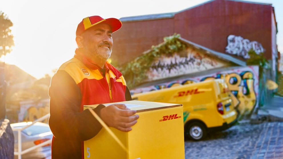 How to reduce carbon footprint with DHL Express Hong Kong