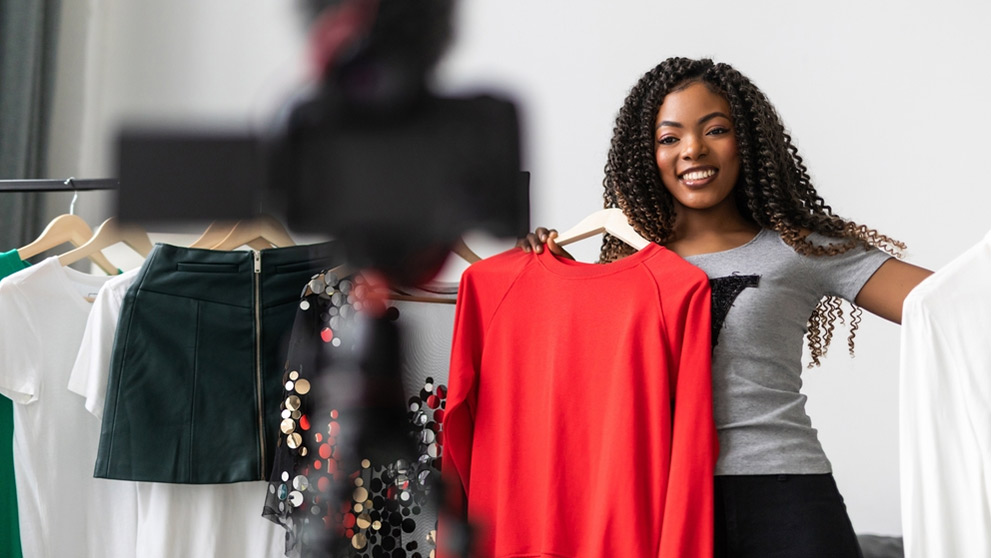 Revolutionizing Kenya's Secondhand Fashion Industry