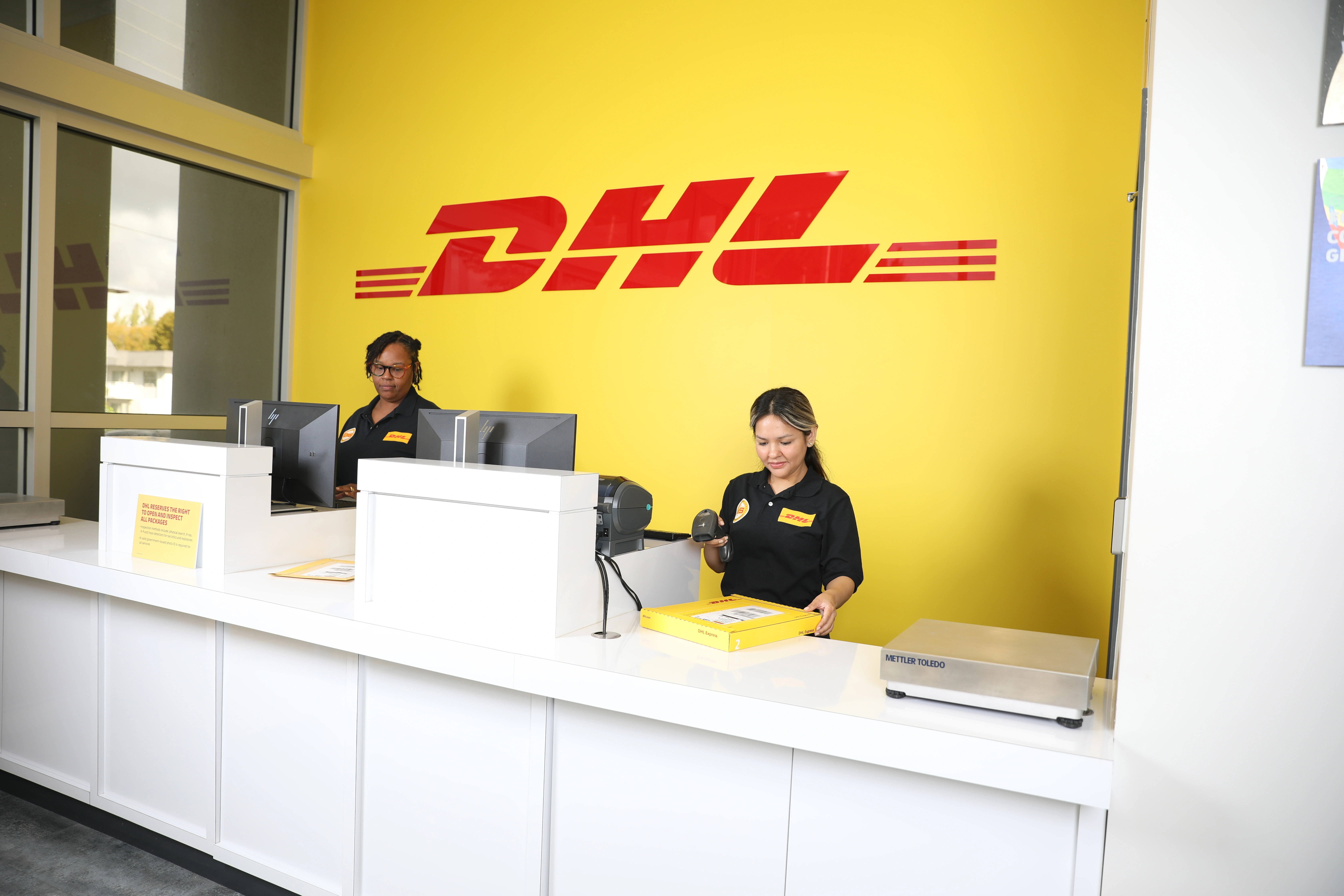 Visit a DHL Express Service Point Location